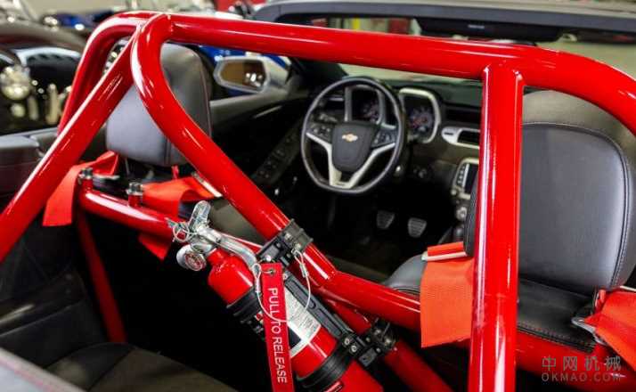 2013雪佛兰卡玛洛ZL1是需要关在笼子里的田径野兽 中国机械网,okmao.com