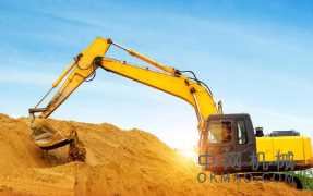 政策推动重点清晰 基建投资预期增强促进挖掘机需求，4月份销量继续回升，再创历史新高 中国机械网,okmao.com