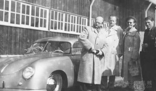 保时捷自1950年以来一直在进行工厂交付 中国机械网,okmao.com