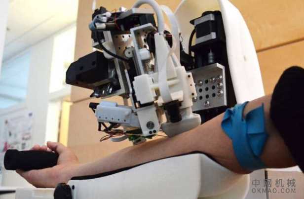 机器人利用人工智能和成像技术抽血 中国机械网,okmao.com