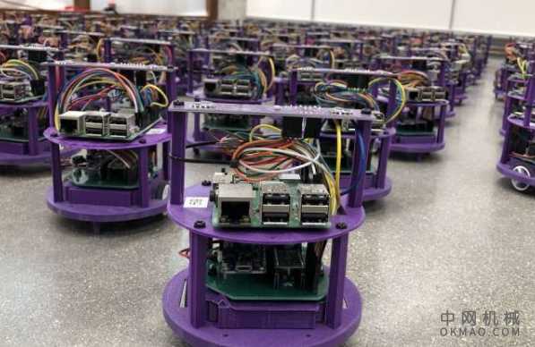 成群的机器人避免碰撞，交通拥堵 中国机械网,okmao.com