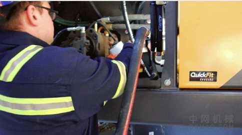 沃尔沃建筑设备提供润滑油系统 中国机械网,okmao.com