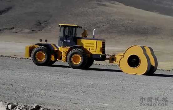 ​冲击压路机高效施工方法-冲击碾如何运用 中国机械网,okmao.com