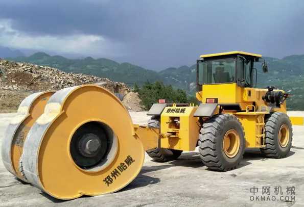 ​冲击压路机高效施工方法-冲击碾如何运用 中国机械网,okmao.com