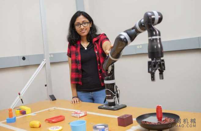 类似“ MacGyver”的机器人可以通过评估耗材的形式，功能来构建自己的工具 中国机械网,okmao.com