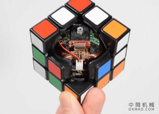 曾经与魔方魔方斗争吗？有人创造了一个可以解决自己的问题 中国机械网,okmao.com