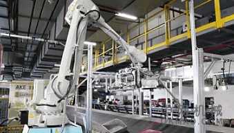 15秒装车!行李智能分拣机器人亮相厦门机场 中国机械网,okmao.com