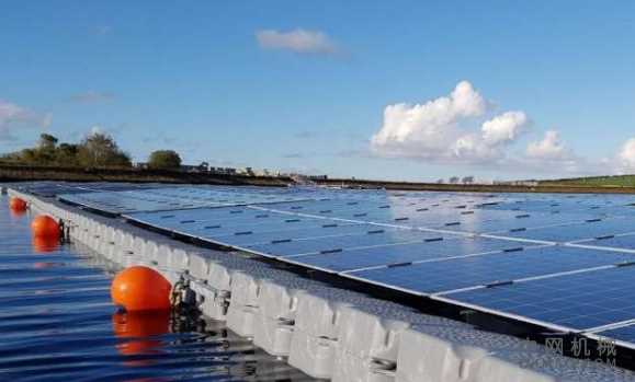 浮动的太阳能农场可以帮助减少气候变化对湖泊和水库的影响 中国机械网,okmao.com
