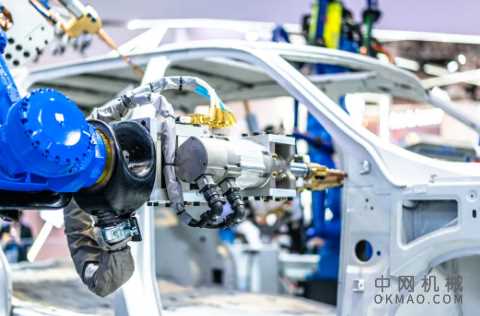 狂风暴雨都不怕,机器人