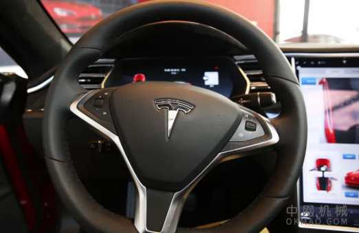 权威人士称,周六晚没有人身陷特斯拉的致命撞车事故 中国机械网,okmao.com