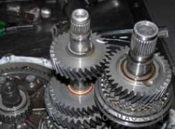 缺芯将使2021年泰国汽车减产4万辆:由于全球芯片供应链短缺的问题,将使2021年泰国汽车产量料同比减少4万辆 中国机械网,okmao.com