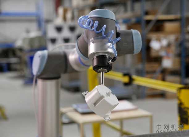 优傲机器人的 ActiNav 处理具有挑战性的垃圾箱拣选任务 中国机械网,okmao.com