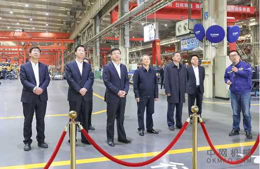 “智能制造做得非常好!”上海市委常委、常务副市长陈寅一行调研徐工 中国机械网,okmao.com