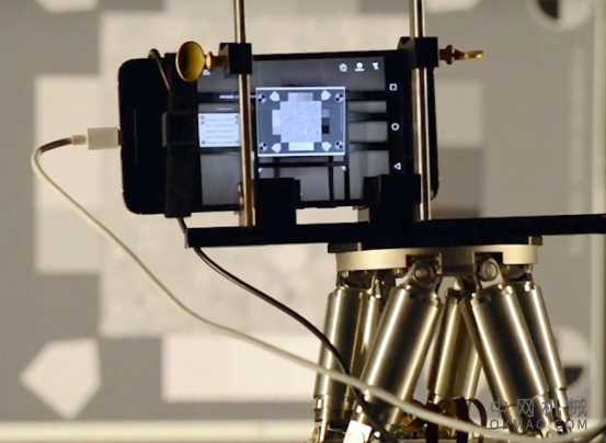 使用六足运动模拟器提高图像稳定性 中国机械网,okmao.com